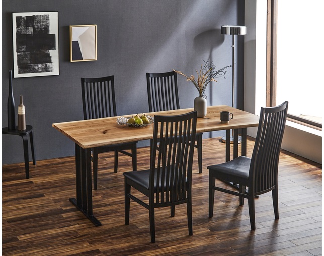 ラグアⅡダイニングテーブル